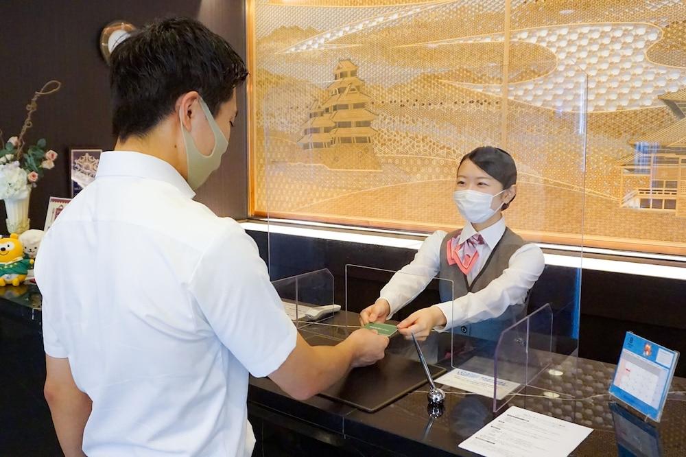 ホテルルートイン魚津 魚津市 エクステリア 写真